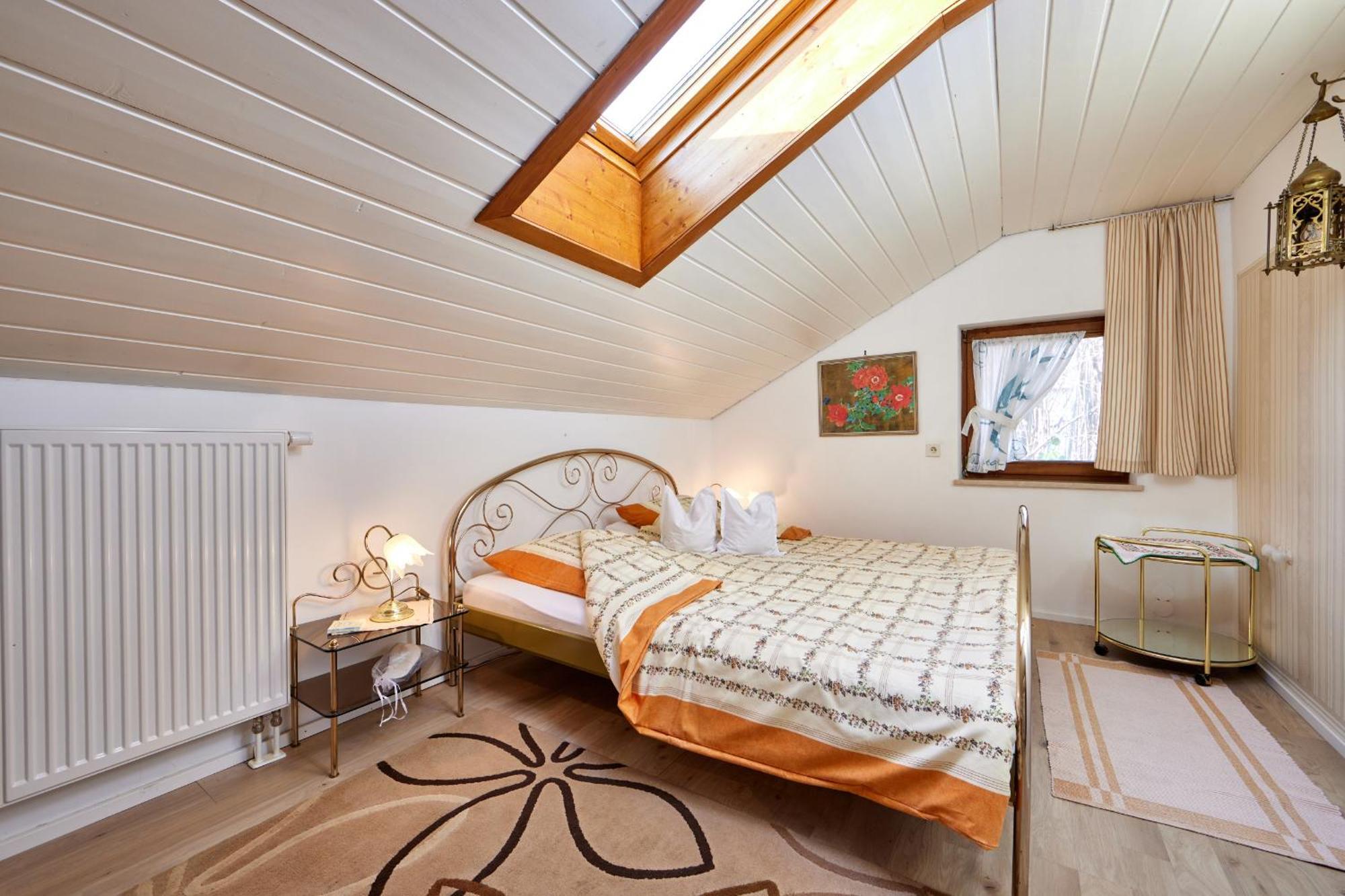 Ferienwohnung Haus Greif ガルミッシュ・パルテンキルヒェン エクステリア 写真